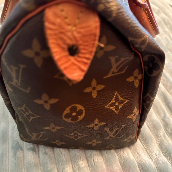 Authentic Louis Vitton speedy 25 - Picture 5 of 12